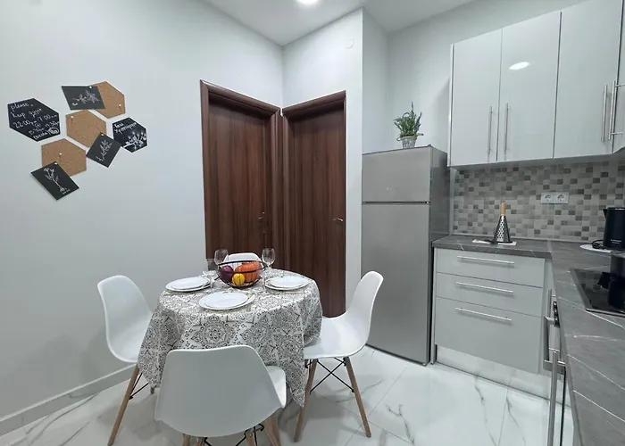 στην καρδιά της πόλης Apartment *
