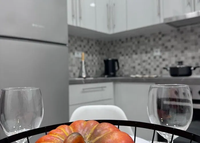 דירה στην καρδιά της πόλης *